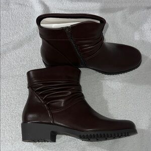 Chic Dark Brown Ankle Booties